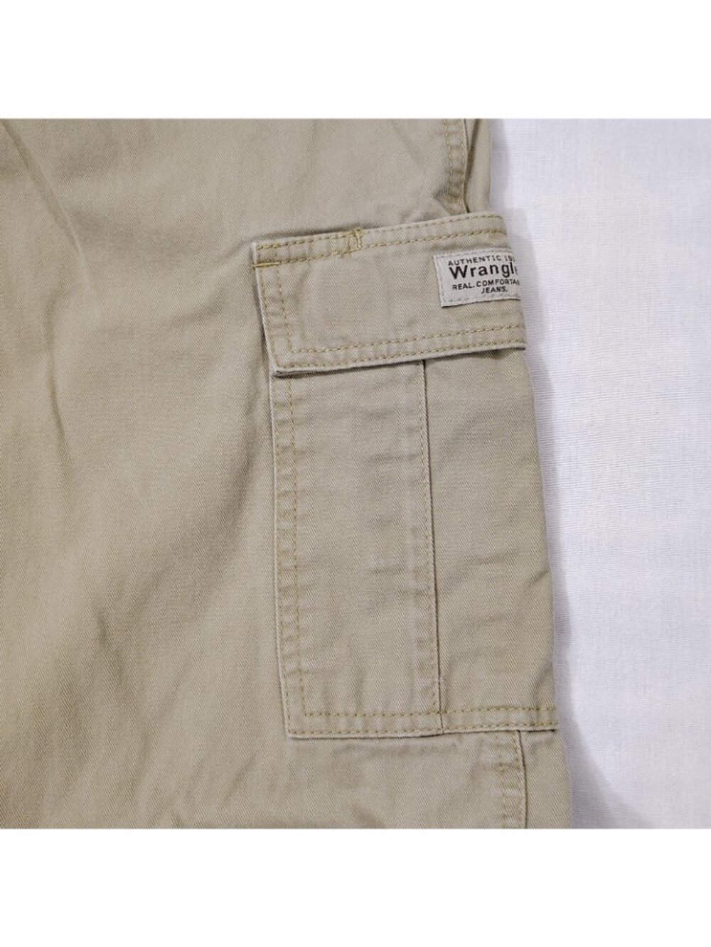 Wrangler Khaki Cargo Pants Mens Size 34 x 34 Straight Leg Pockets Cotton Tan - Picture 13 of 16